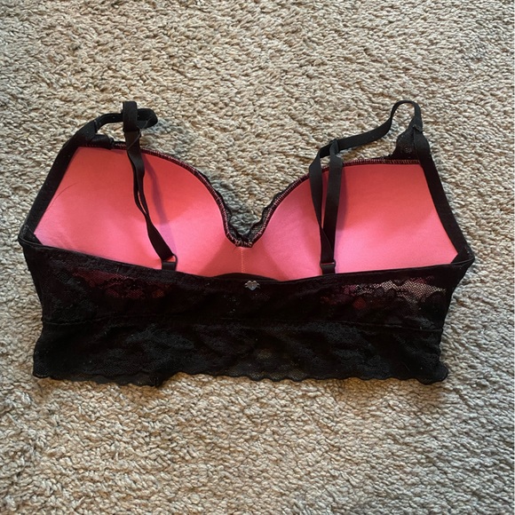 PINK Victoria’s Secret Black Bralette - Picture 2 of 4